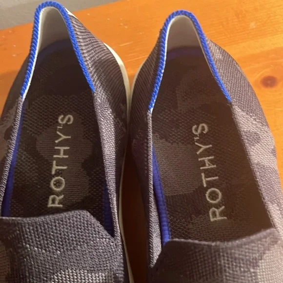 PRICE FIRM🚨 Rothy’s Gray Camo Sneakers 9.5 - Picture 6 of 9